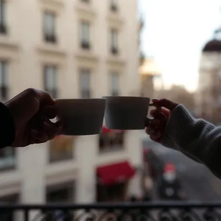 호텔 오페라 리셰팡스 4*