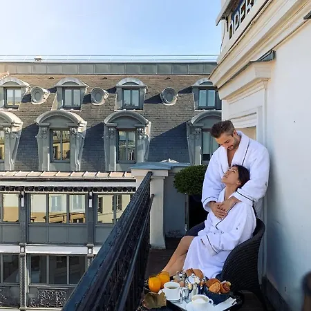 Hotel Opera Richepanse 4*