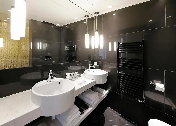 فندق أوبرا ريتشيبانسي